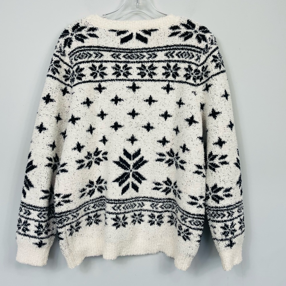 Barefoot Dreams Cozychic Seaside Crew Neck Pullover Sweater Nordic Fair Isle M - Picture 5 of 11